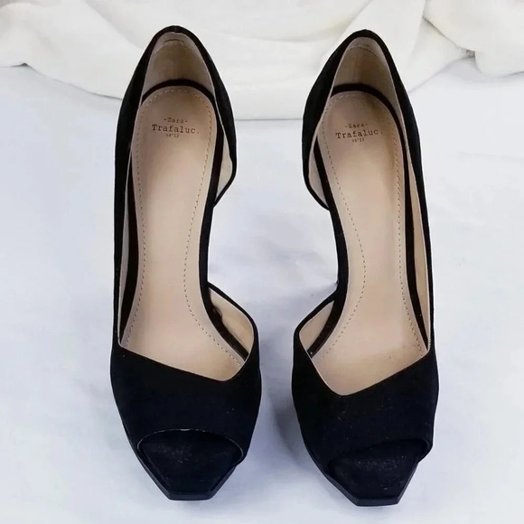 Zara Trafaluc 6 Inch Stiletto Black Suede Open Toe - Picture 8 of 12